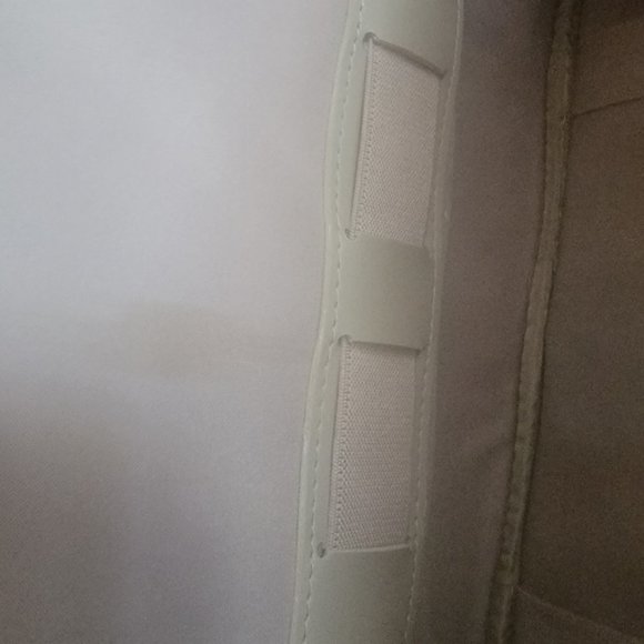 DELSEY Travel Vanity Case - Picture 9 of 13